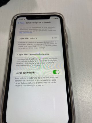 iPhone 11 64GB con funda incluida