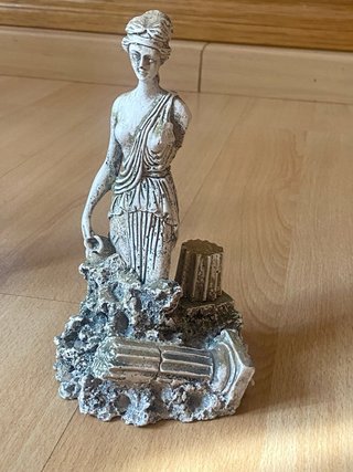 Figura de piedra estilo acuario