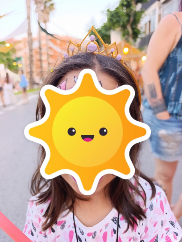 Corona Infantil Princesa Mágica Dorada