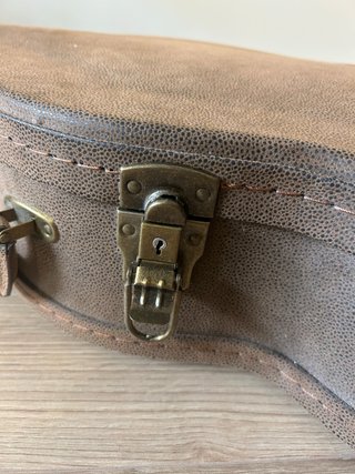Estuche Guitarra Marrón Vintage