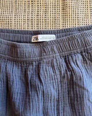 Pantalones cortos grises hombre
