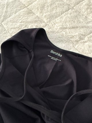 Mono negro Bershka