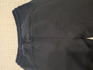 Pantalón jogger chico negro