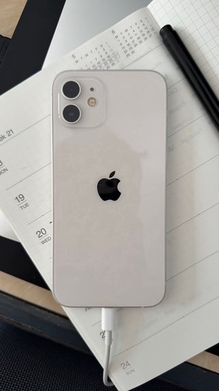 iPhone 12 64GB