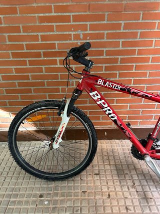 Bicicleta B-Pro Blaster Roja
