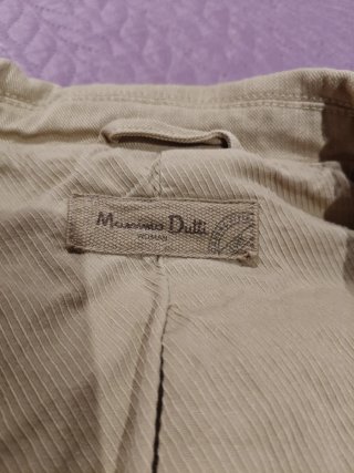 Chaqueta beige mujer