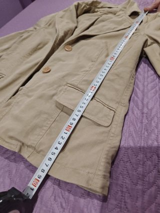 Chaqueta beige mujer