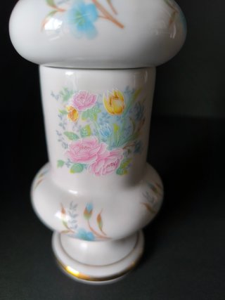 Pote com Tampa 20cm Porcelana Encarnaçao Portugal