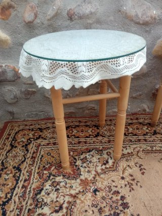 2 Mesitas redondas madera y cristal
