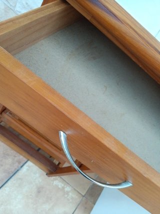 Mesa auxiliar madera y cerámica