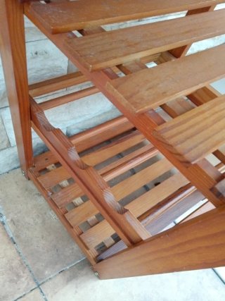 Mesa auxiliar madera y cerámica