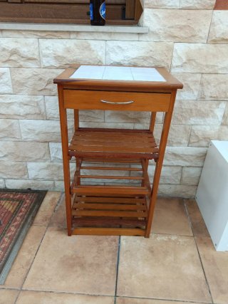 Mesa auxiliar madera y cerámica