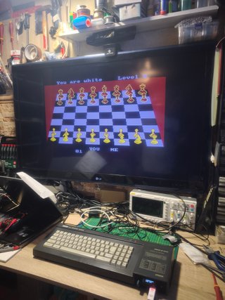 Amstrad CPC 6128 con Gotek