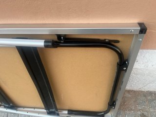 Mesa de camping plegable