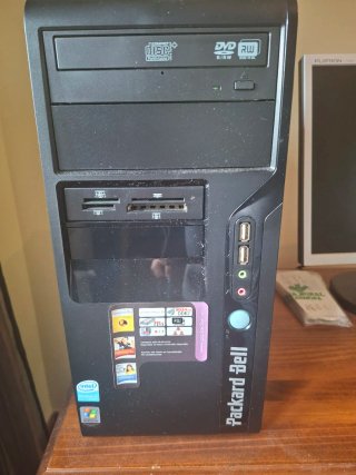 Packard Bell Ordenador + Pantalla LG+Raton+Teclado