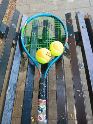 Racchetta da tennis per bambini + 2 palline