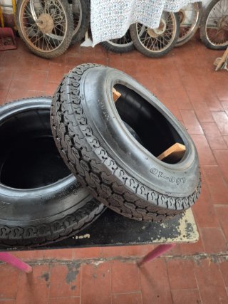 Cubierta Vespa 4.00-10 KINGSTAR TIRE