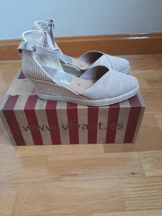 Sandalias esparto VIVANT cuña beige/plata T.36