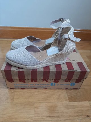 Sandalias esparto VIVANT cuña beige/plata T.36