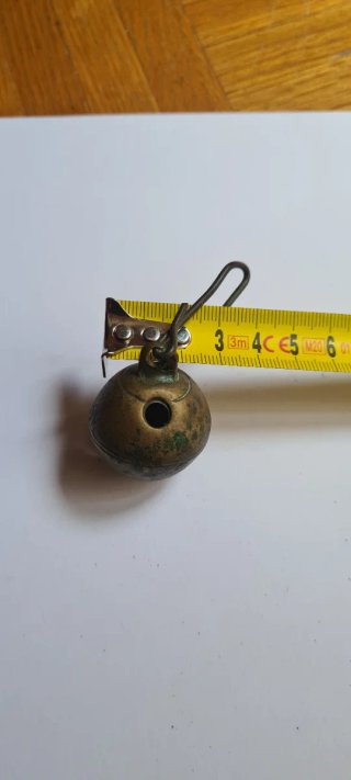 Cascabel medieval cobre