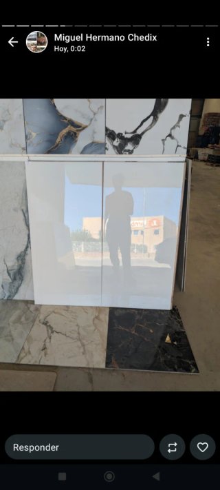Baldosas y Porcelánico para obra