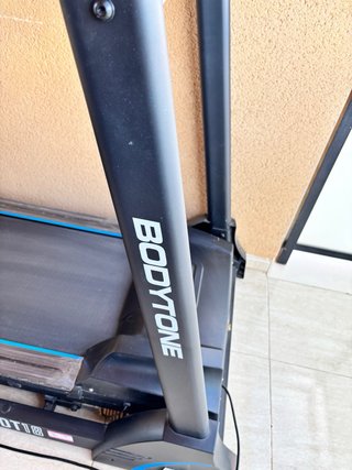 CINTA DE CORRER BODYTONE CON SEGURIDAD/ PLEGABLE