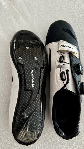 Zapatillas Carretera Btwin Negras y Blancas