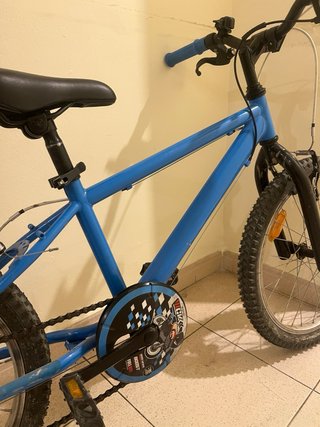 Bicicleta infantil 20 5 marchas + casco