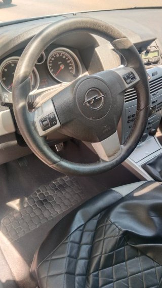 Opel Astra 2007