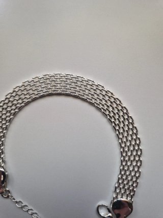 Pulsera de malla plateada