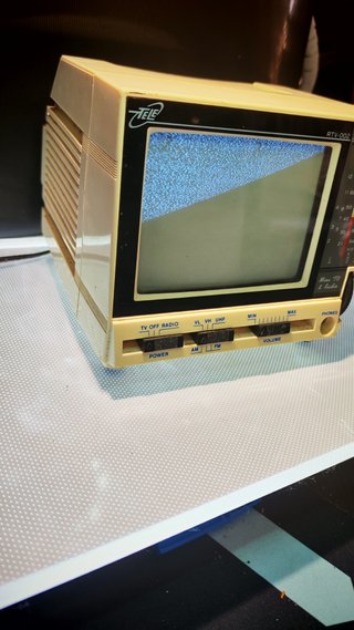 TV y Radio Portátil Tele B/N Vintage