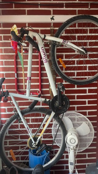 Bicicleta B'Twin RockRider 5.0 26