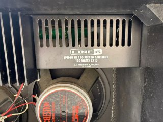 Amplificador Line 6 Spider IV 120W 2x10