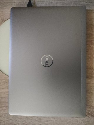 Portátil Dell Gris