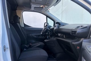 Furgoneta Peugeot Partner 2021