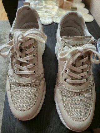 Zapatillas Nero Giardini Beige/Blanco Talla 37