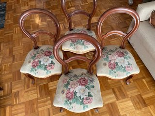 Juego 4 Sillas Isabelinas Tapizadas Flores