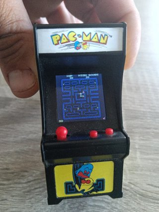 Llavero Máquina Arcade Pac-Man