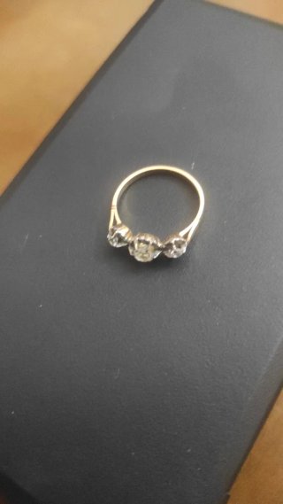 Anillo Oro Blanco con Brillantes
