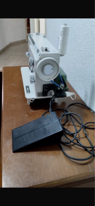 Máquina de coser Alfa modelos 1.520-1.527.50