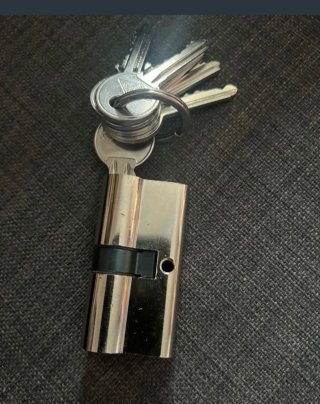 Bombín de seguridad con llaves