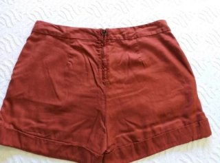 Zara Shorts Tiro Alto Rojo