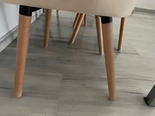 Sillas de comedor beige de tela
