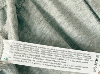 Pantalón ancho Stradivarius gris