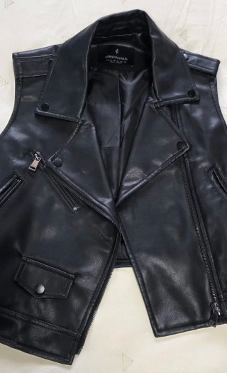 Chaleco polipiel Stradivarius Mujer Talla M