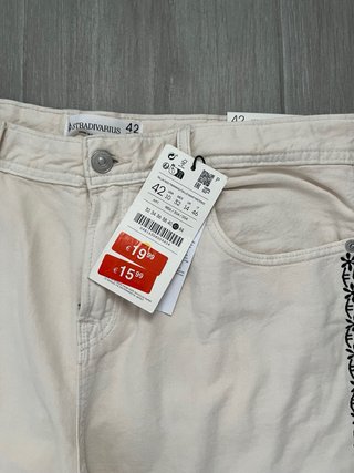 Pantalón Stradivarius crema XL nuevo