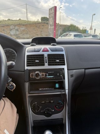 Peugeot 307 2004