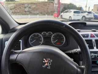 Peugeot 307 2004