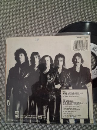 SCORPIONS: lote 2 discos single vinilo 7" 45 rpm