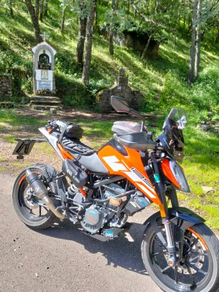 KTM Duke 125 Naranja/Negra